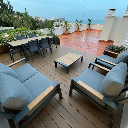 Апартаменти Volledig Vernieuwd Met Terras Van 80m2 *