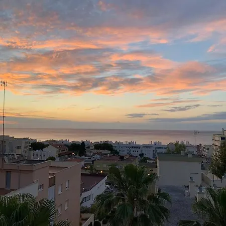 Volledig Vernieuwd Met Terras Van 80m2 * Torremolinos