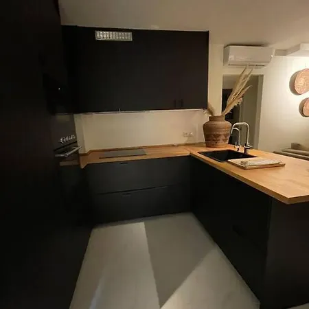 Volledig Vernieuwd Met Terras Van 80m2 Torremolinos